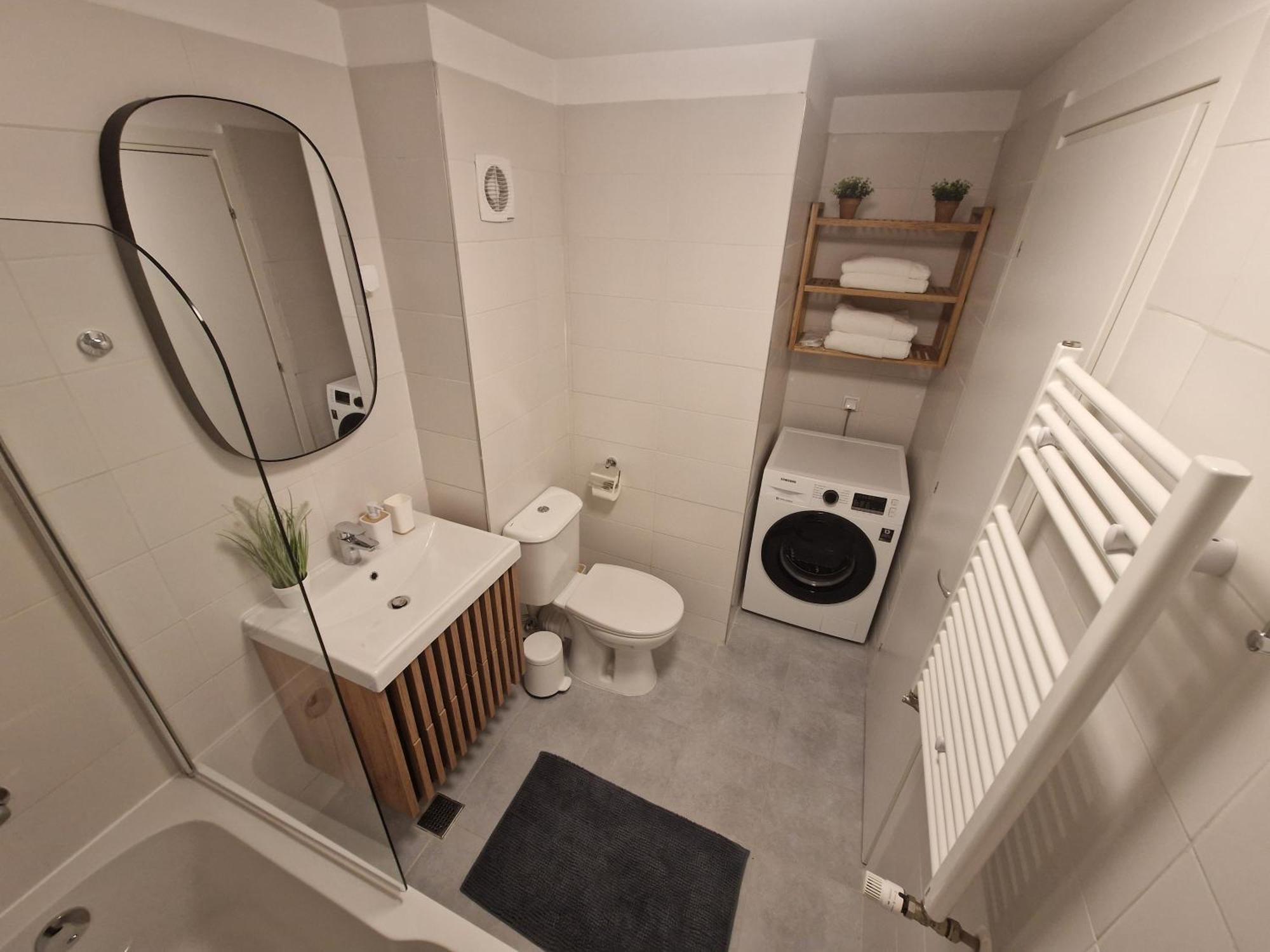 Irema Sunset View Studio Pallady Букурещ Екстериор снимка