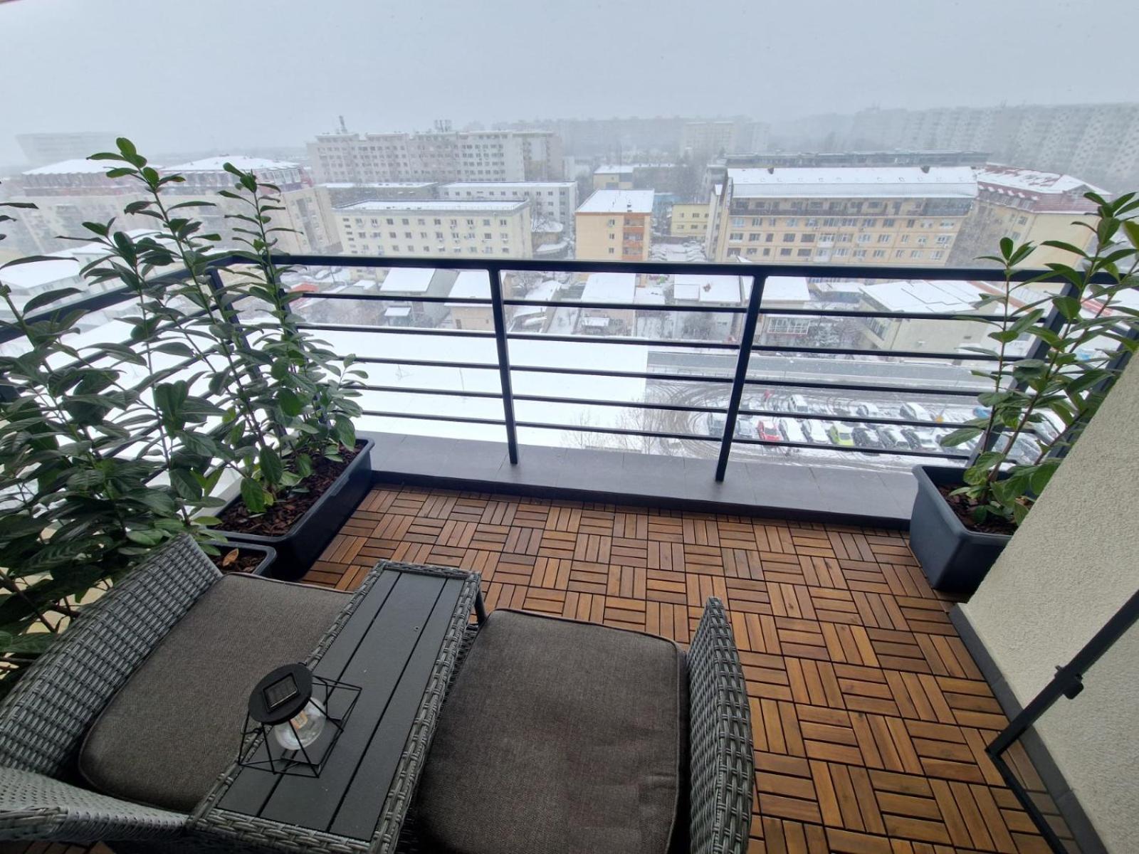 Irema Sunset View Studio Pallady Букурещ Екстериор снимка